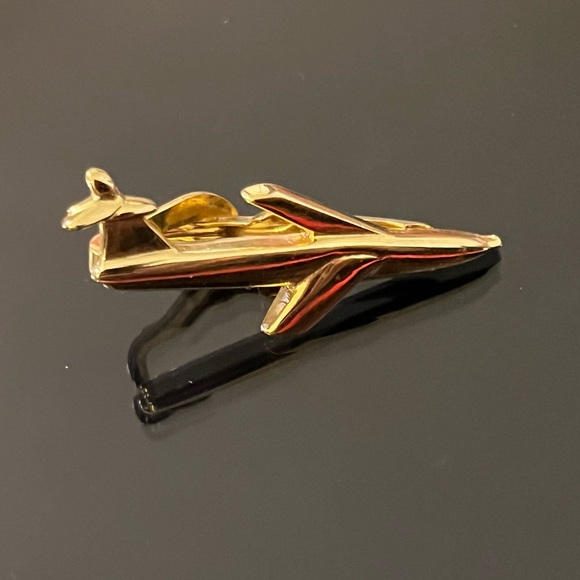 SWANK Vintage Gold Tone Airplane Tie Clip - Picture 1 of 9